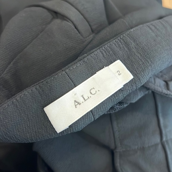 A.L.C. Black Skinny Ankle Pants Size 2 - Picture 8 of 9